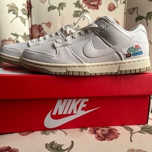 NIKE Dunk Low SE